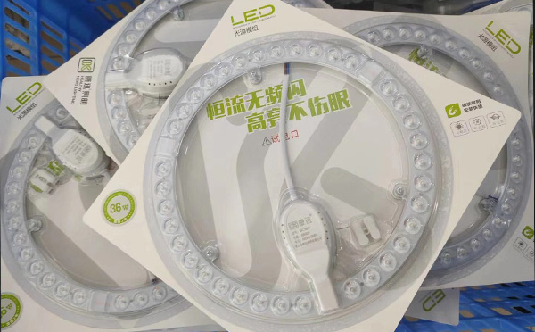 網上游戲客服說財務清算提現失敗怎么才能拿回（圖）